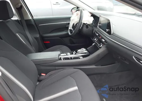 2021 Hyundai Sonata Blue z USA, uszkodzony, nr VIN KMHL24JJ9MA026744